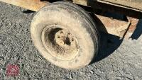 SINGLE AXLE DUNG TRAILER - 18