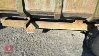 SINGLE AXLE DUNG TRAILER - 19