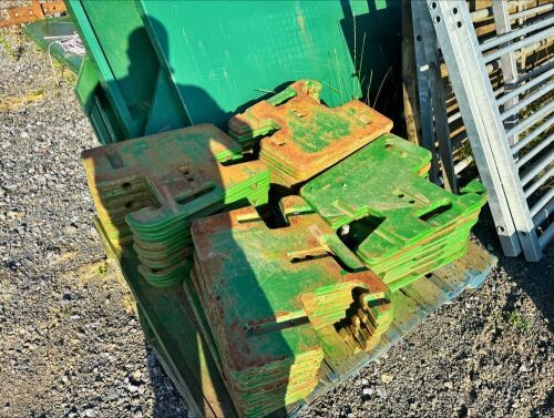 29 X 50KG JOHN DEERE SUIT CASE WEIGHTS