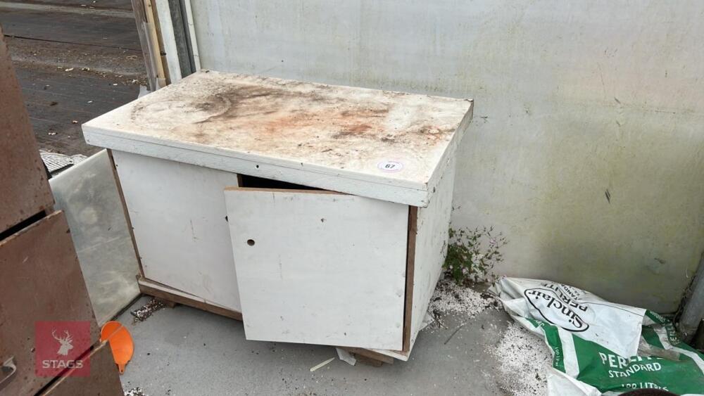 45'' x 25'5'' TABLE