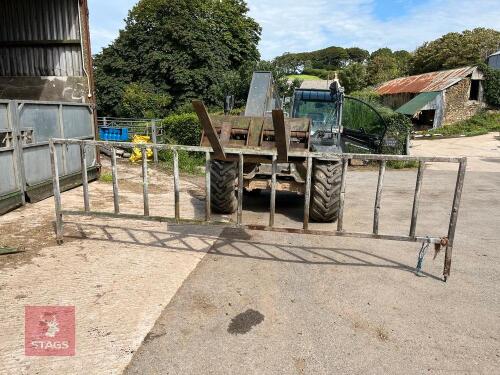 2 X 15' GALVANISED CATTLE FEED BARRIERS