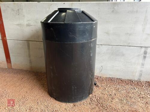 DESO BLACK PLASTIC JUICE TANK (2)