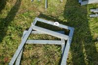 2 GALVANISED SHEEP FEEDER FRAMES (100) - 2
