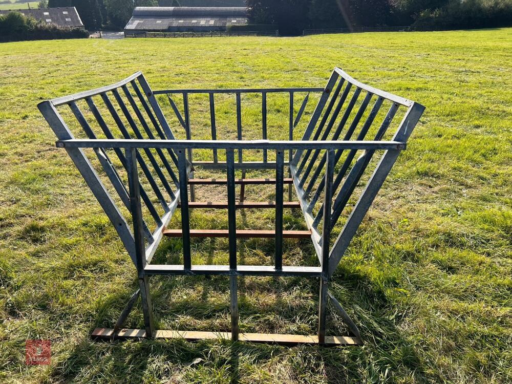GALVANISED CRADDLE BALE FEEDER