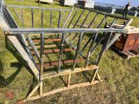 GALVANISED CRADDLE BALE FEEDER - 3