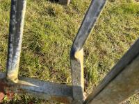 GALVANISED CRADDLE BALE FEEDER - 6