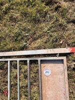 6' 3'' GATED SECTION - 3