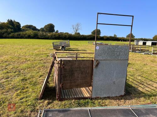 SLATTED SHEARING/HANDLING PEN