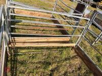 5' SQUARE BALE FEEDER (119) - 5