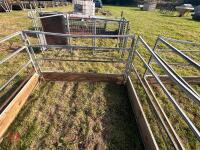 5' SQUARE BALE FEEDER (120) - 6
