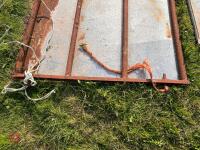 10' x 4' 3'' SHEETED GATE (136) - 7