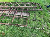 BARRIER SECTIONS (140) - 4