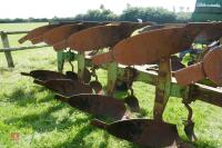 DOWDESWELL DP75 5 FURROW PLOUGH - 4