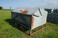 BATEMAN CALF CREEP FEEDER - 7