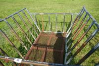 GALV SHEEP ROUND BALE CRADLE (49) - 4