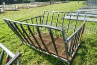 GALV SHEEP ROUND BALE CRADLE (49) - 10