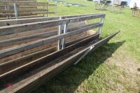 2 10' SHEEP FEED BARRIERS & TROUGHS (85) - 5
