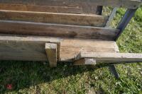 2 10' SHEEP FEED BARRIERS & TROUGHS (85) - 7