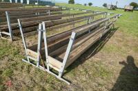 2 SHEEP LAMBING FEEDERS (88) - 7