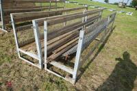 2 SHEEP LAMBING FEEDERS (89) - 7