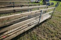 2 SHEEP LAMBING FEEDERS (89) - 8