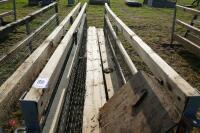 2 SHEEP LAMBING FEEDERS (89) - 13