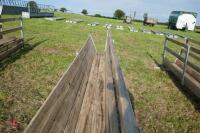 1 X 12' SHEEP FEED BARRIER & TROUGH (91) - 9