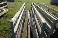 2 SHEEP LAMBING FEEDERS (94) - 4