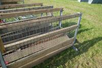 2 SHEEP LAMBING FEEDERS (94) - 8