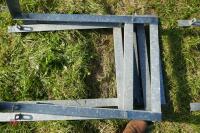 4 GALVANISED SHEEP FEEDER FRAMES (99) - 2