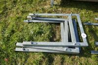 4 GALVANISED SHEEP FEEDER FRAMES (99) - 3