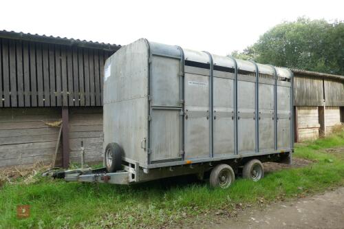 IFOR WILLIAMS 12' LIVESTOCK TRAILER