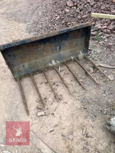4.5FT MUCK FORK