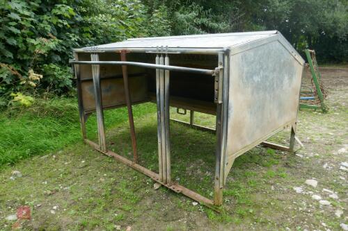 GALVANISED CALF CREEP FEEDER