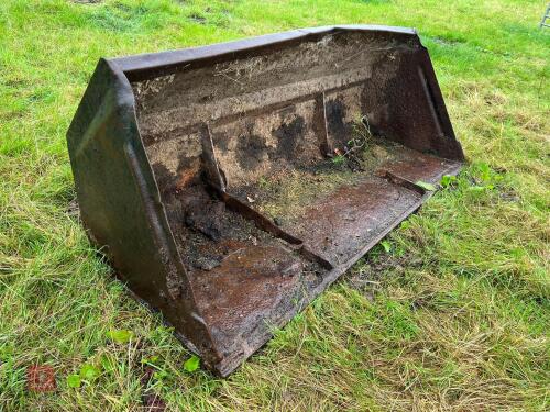 2M LOADER BRACKET S/R (341)