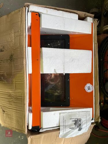VERTICAL SANDBLAST CABINET (108)