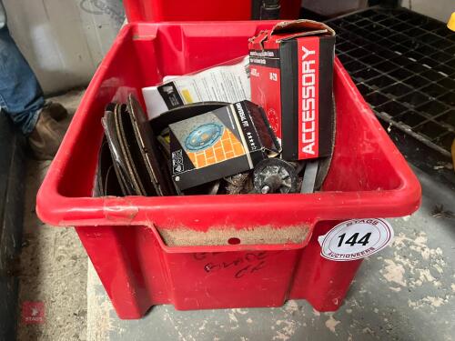 BOX OF ANGLE GRINDING DISCS ETC (144)