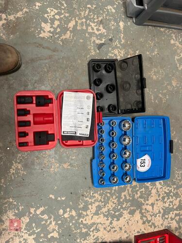 3 X SOCKET/SOCKET RELATED SETS (153)