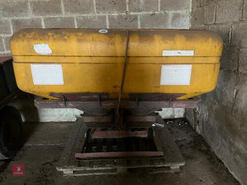 TEAGLE FERTILISER SPREADER (319)