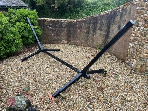 METAL GARDEN HAMMOCK FRAME (297)
