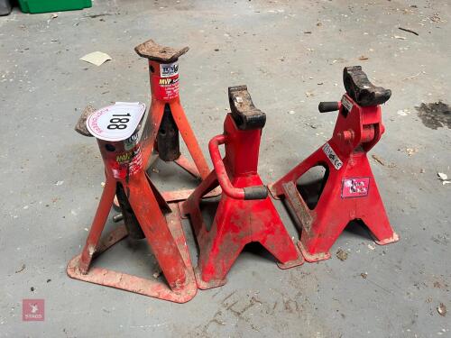 4 AXLE STANDS (188)