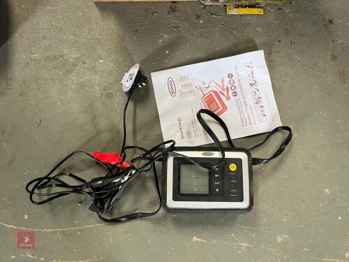 RING SMARTCHARGE BATTERY CHARGER (214)