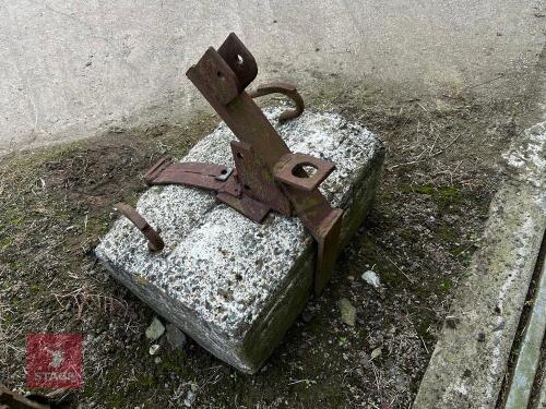 CONCRETE REAR TRACTOR WEIGHT