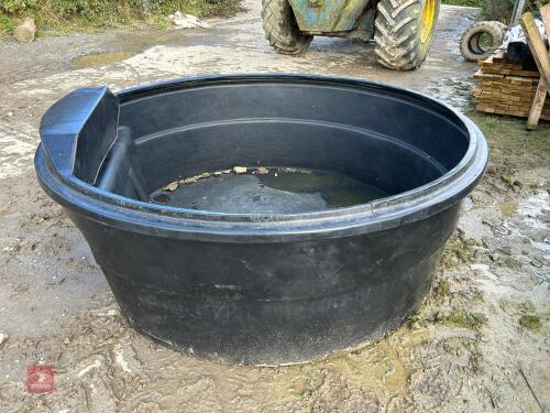 LRG BLACK PLASTIC DRINKING TROUGH