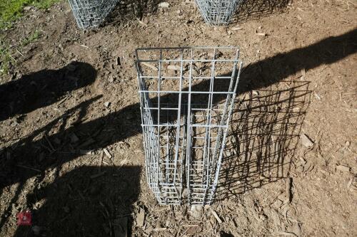 2 HOOK OVER SHEEP HAY FEEDERS