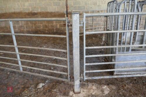 GALVANISED GATE HANGING POST