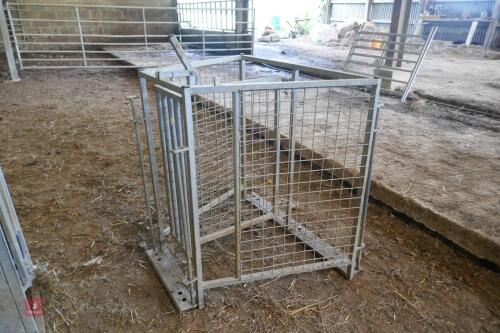 BATEMAN SHEEP RACE SHEDDING GATE