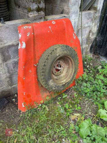 LAND ROVER BONNET