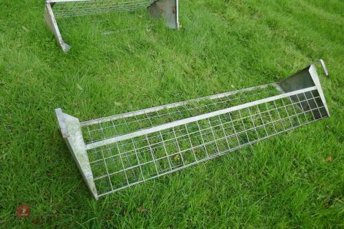 IAE 6' HOOK ON HAY RACK