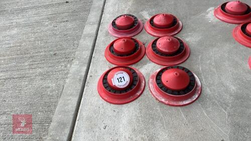 6 MINI-MASTER DRINKERS